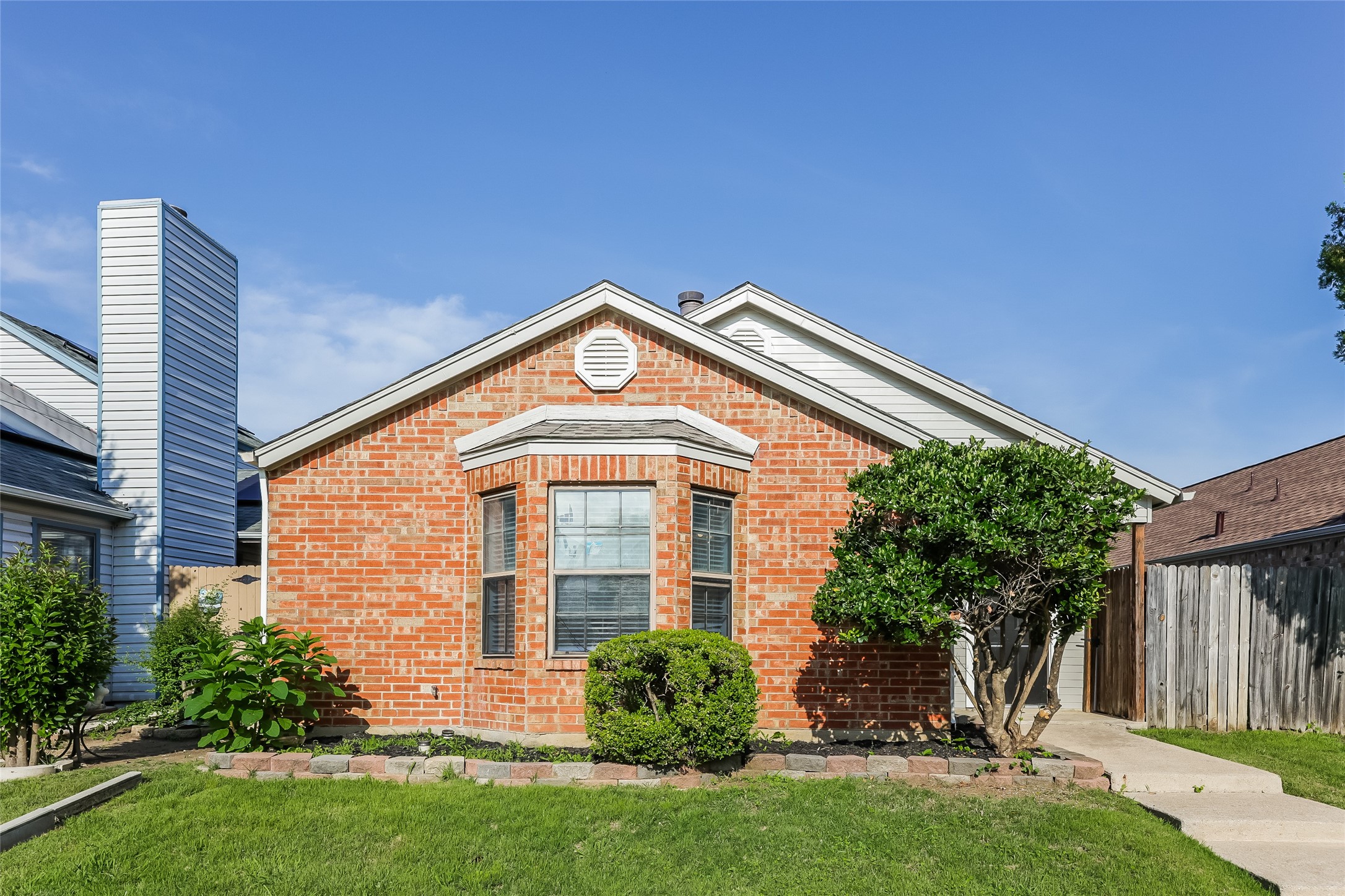 2805 Bridge Lake Drive Irving TX 75060