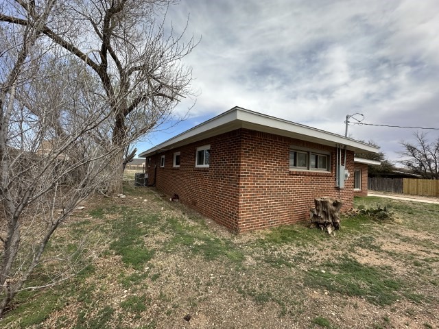 2204 Carl Street Big Spring TX 79720