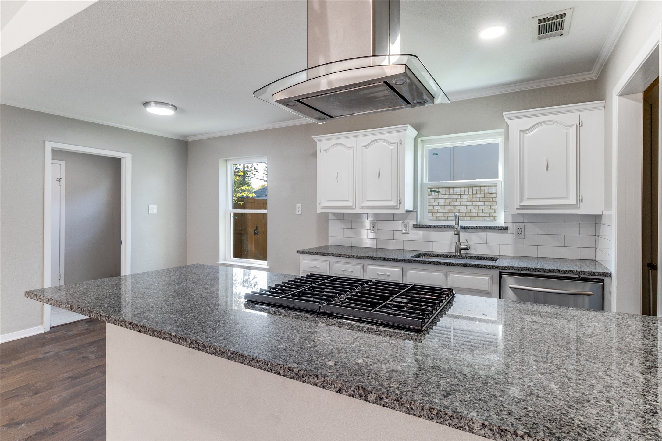 11236 Quail Run Street Dallas TX 75238
