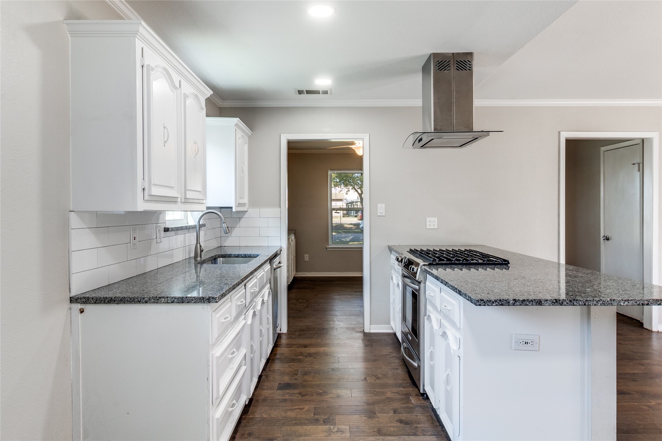 11236 Quail Run Street Dallas TX 75238