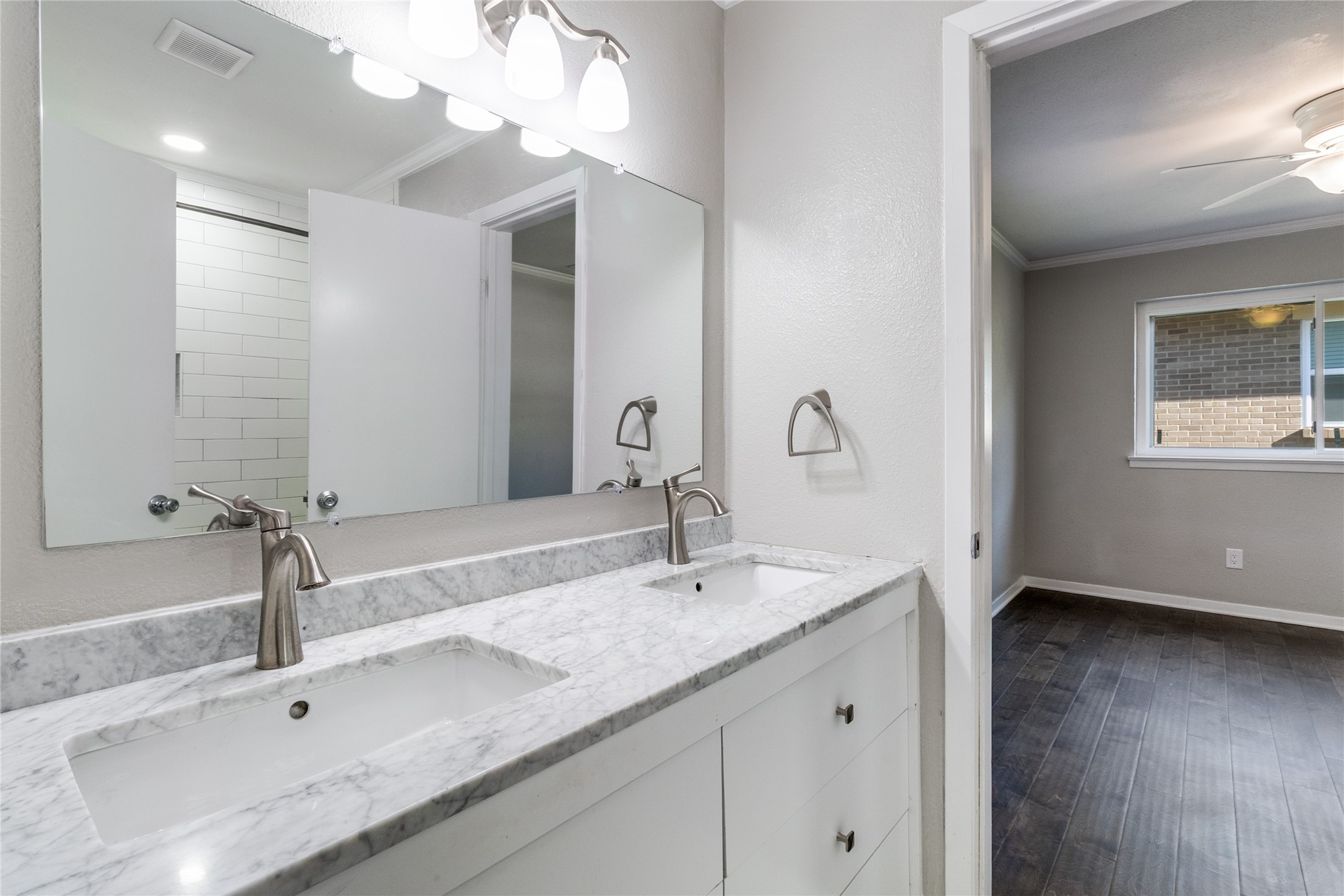11236 Quail Run Street Dallas TX 75238