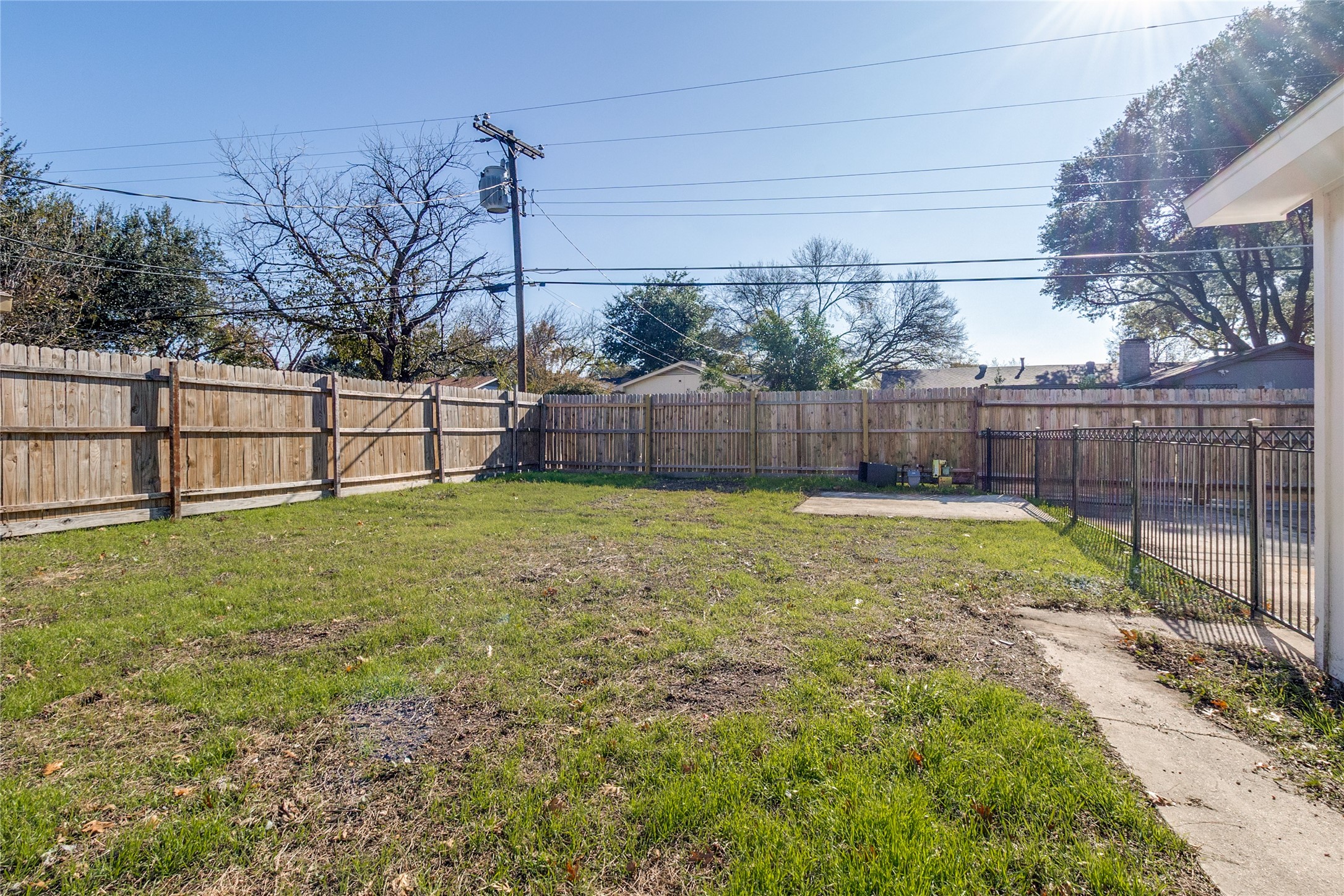 11236 Quail Run Street Dallas TX 75238