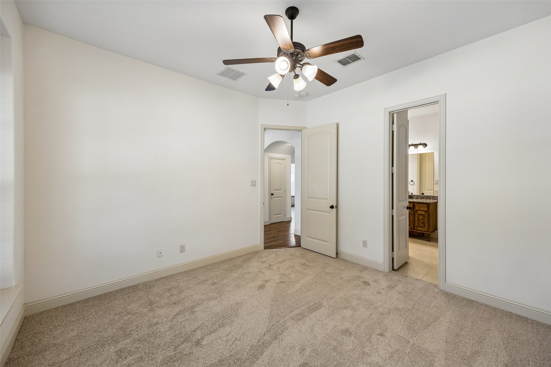 5004 Province Place Irving TX 75038
