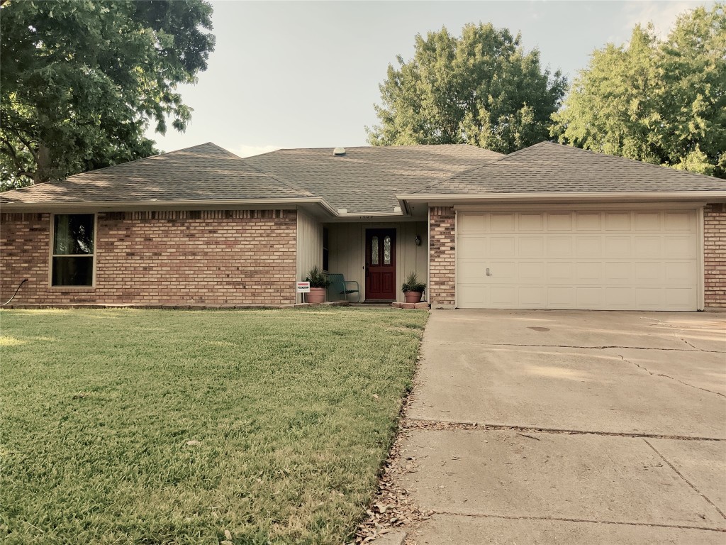 1409 Tobie Layne Street Benbrook TX 76126