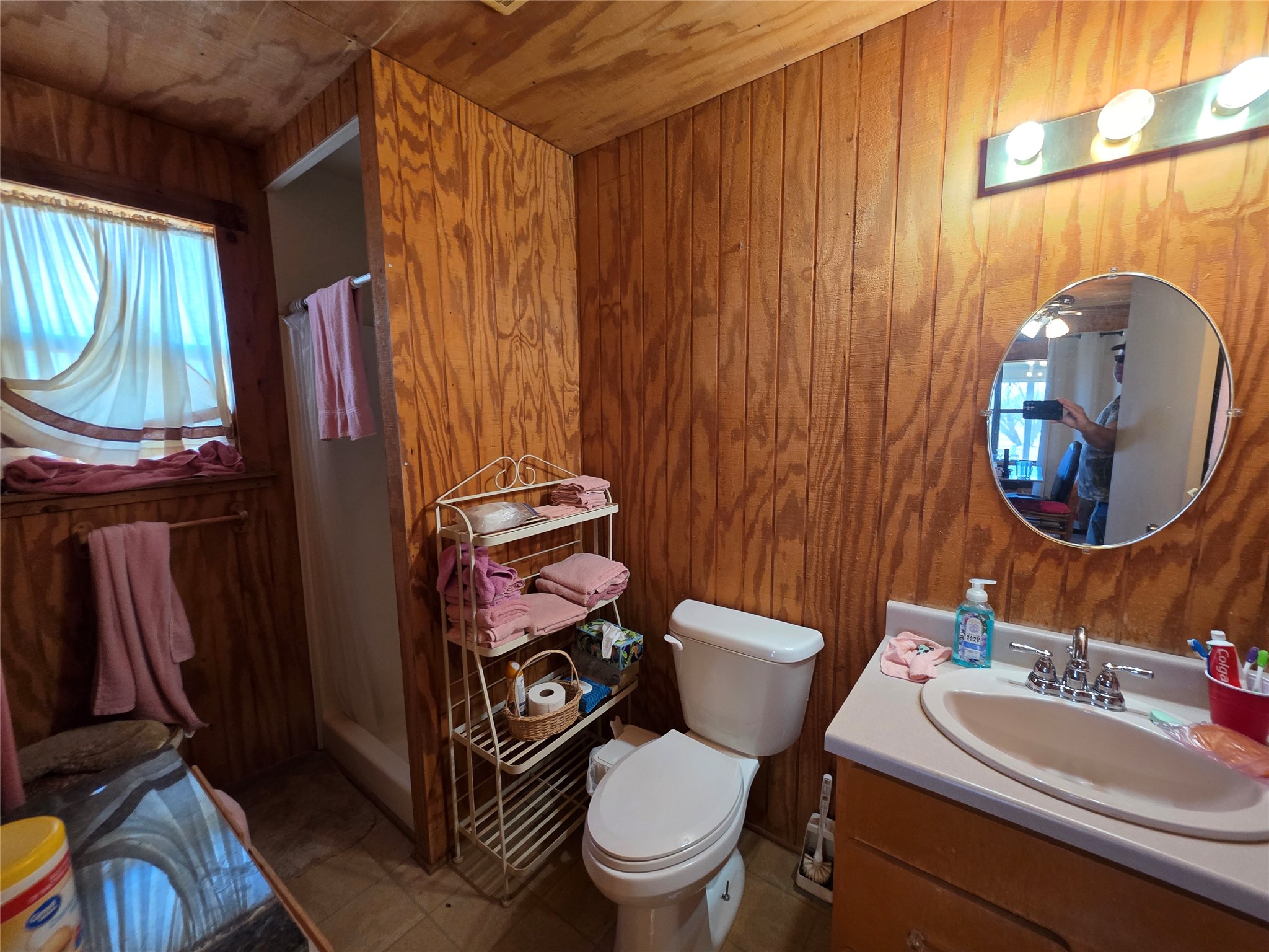 1709 County Road 330 Voss TX 76888