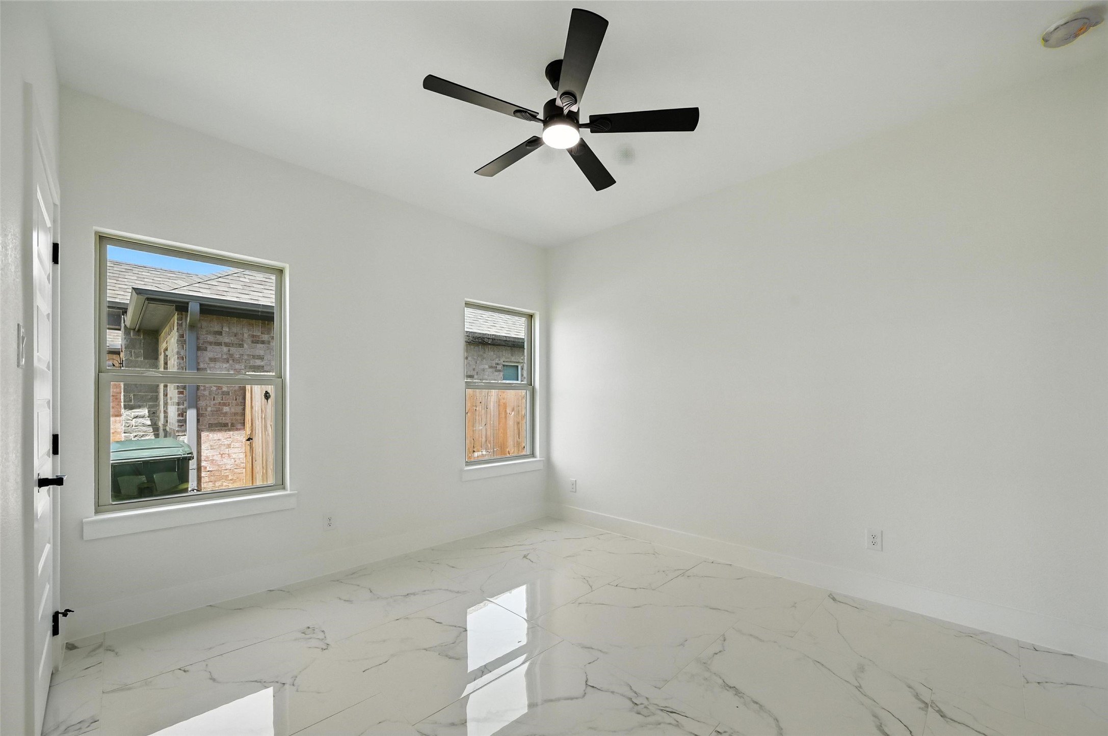 2414 Lauren Street Mabank TX 75147