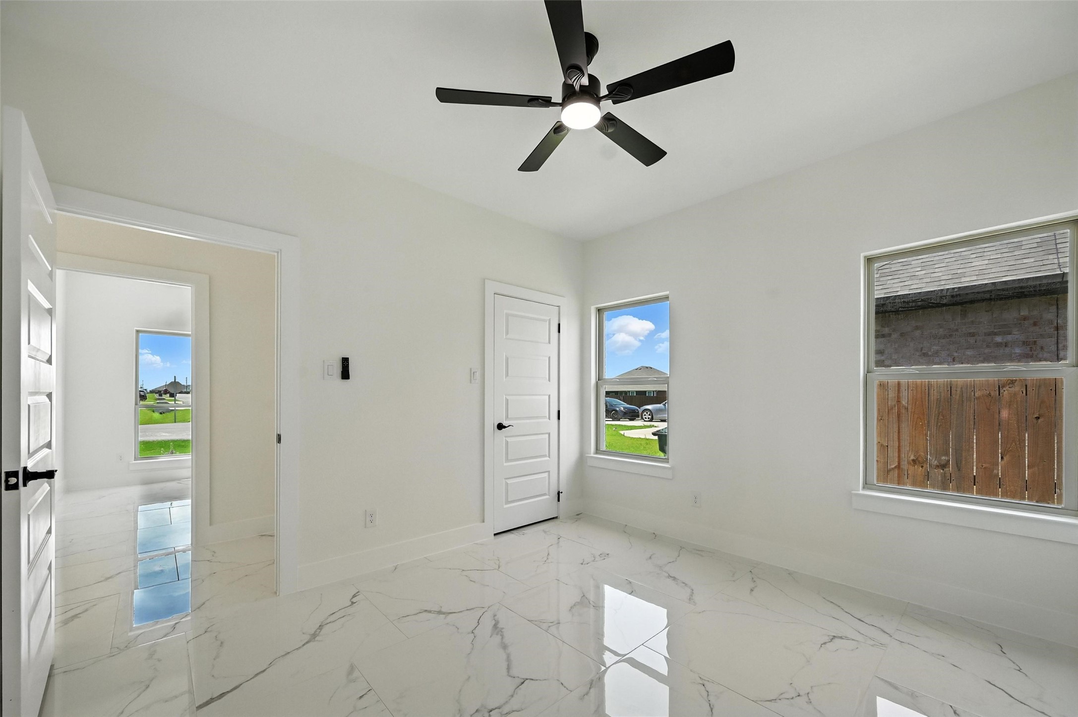 2414 Lauren Street Mabank TX 75147