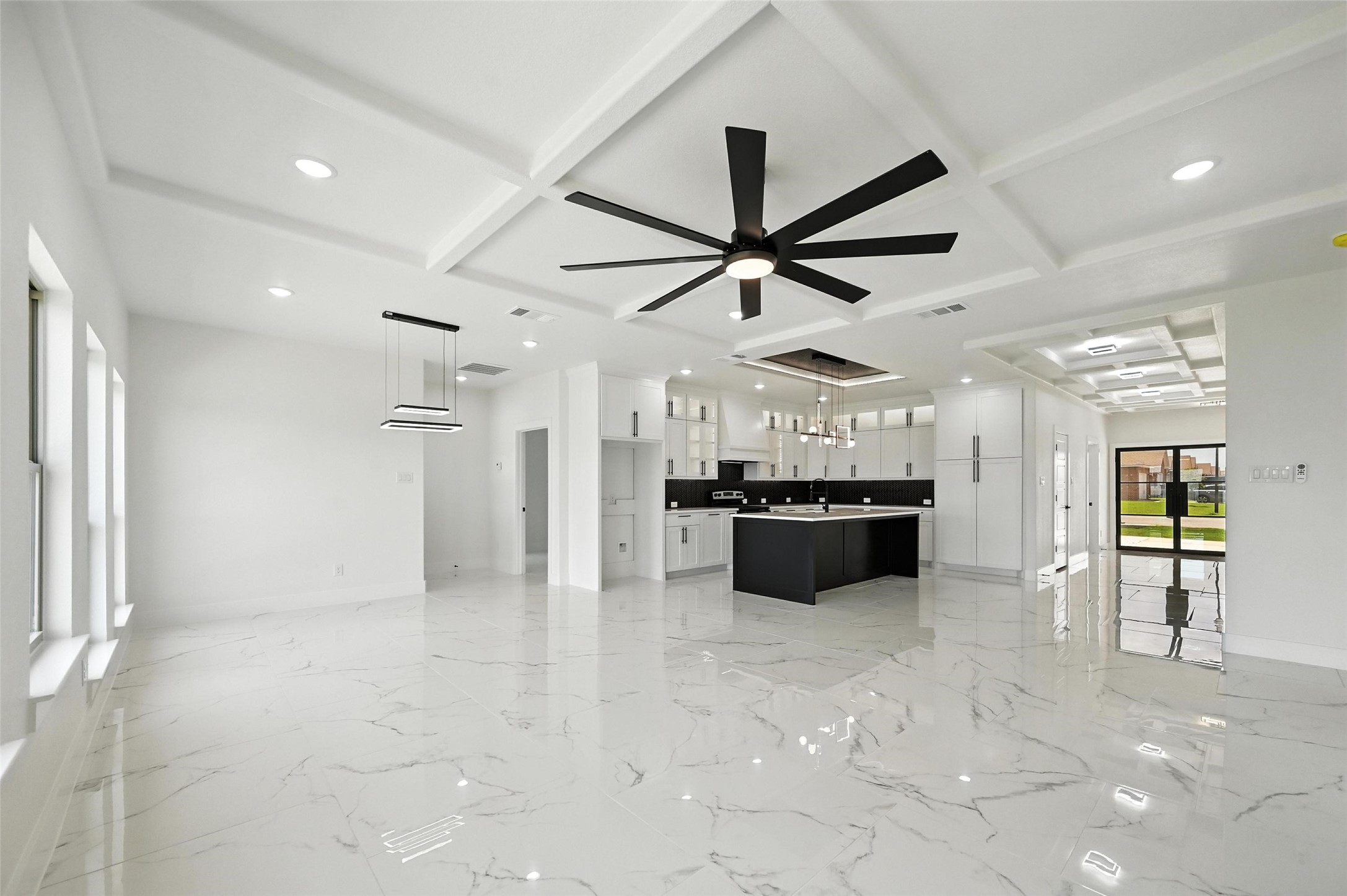 2414 Lauren Street Mabank TX 75147