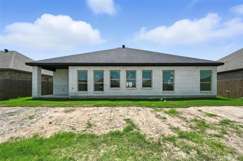 2414 Lauren Street Mabank TX 75147