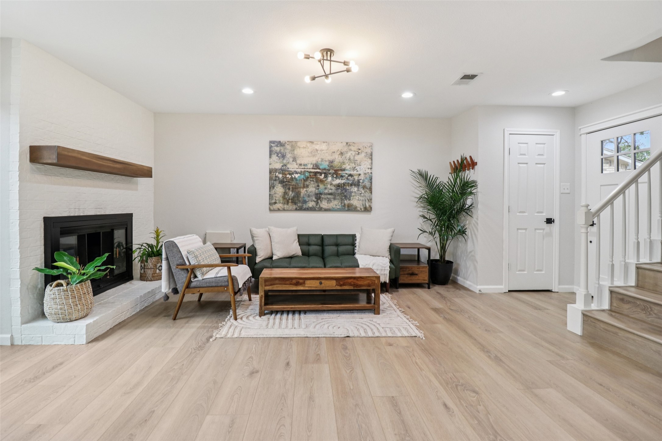 1428 Hampton Road Grapevine TX 76051