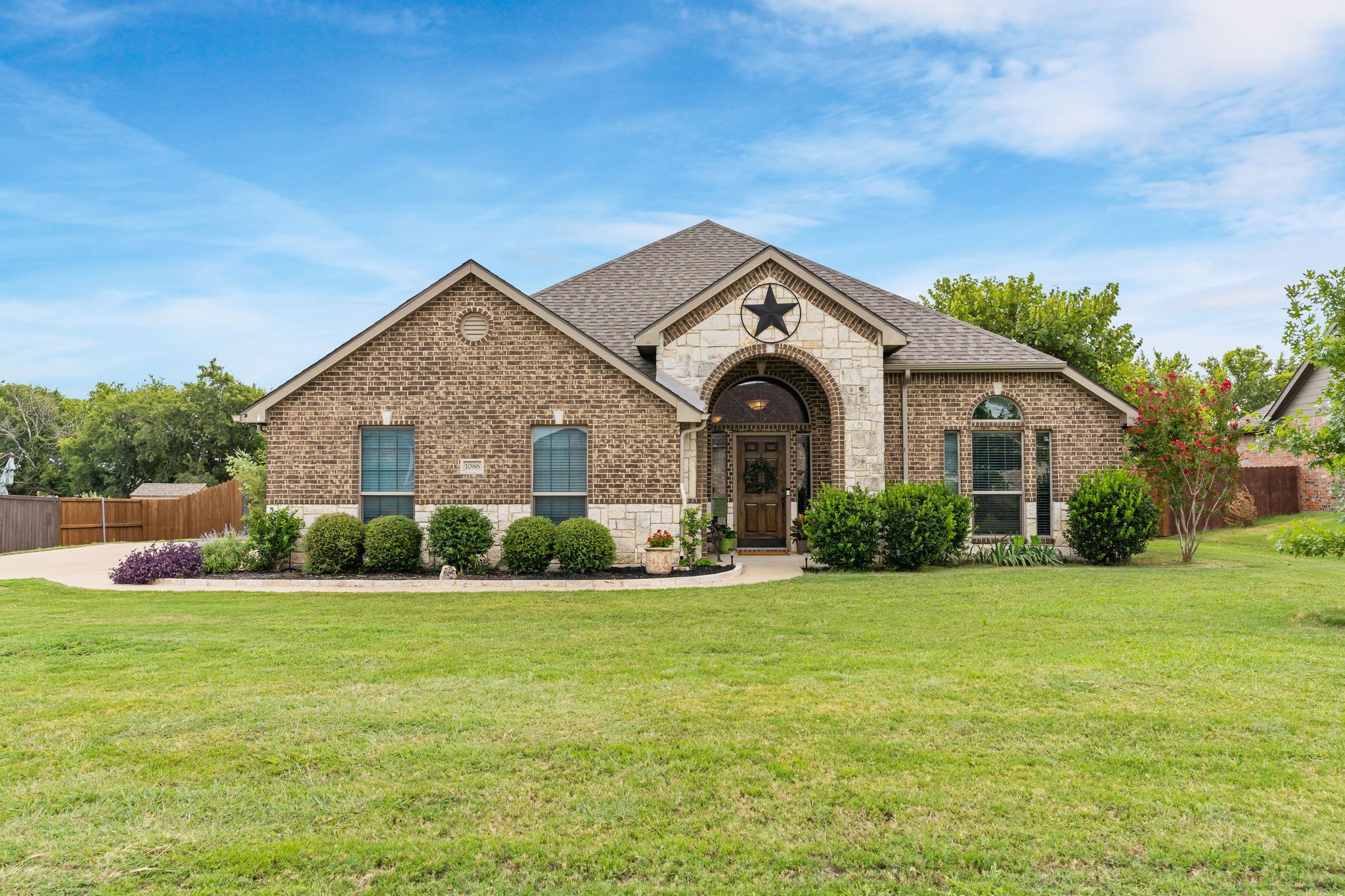 1086 Meadow Hill Drive Lavon TX 75166
