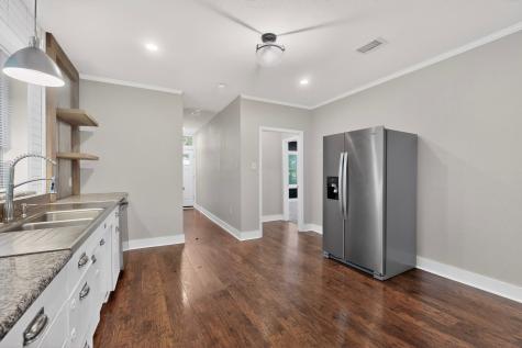 206 Farley Street Waxahachie TX 75165