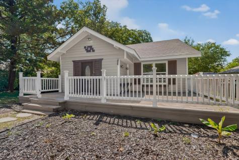 206 Farley Street Waxahachie TX 75165
