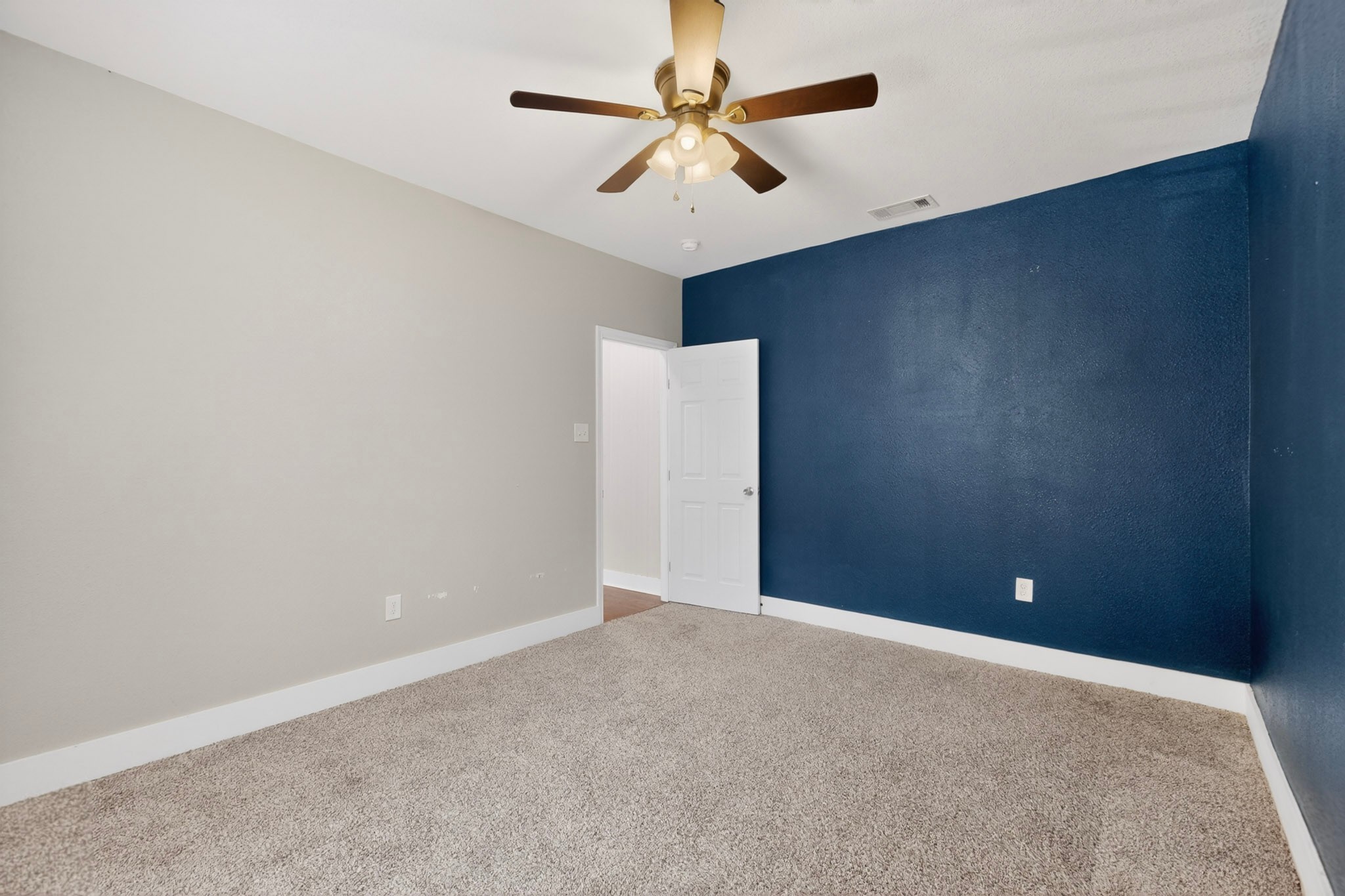 206 Farley Street Waxahachie TX 75165