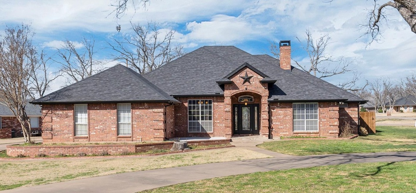 9219 Hanging Moss Drive Granbury TX 76049