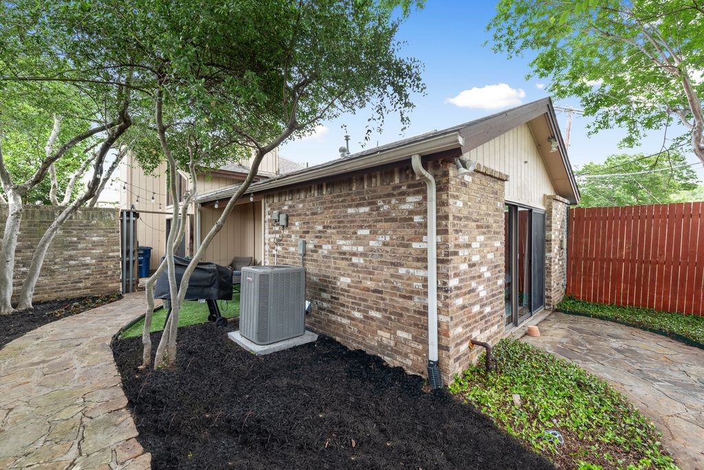 6396 Abrams Court Dallas TX 75231
