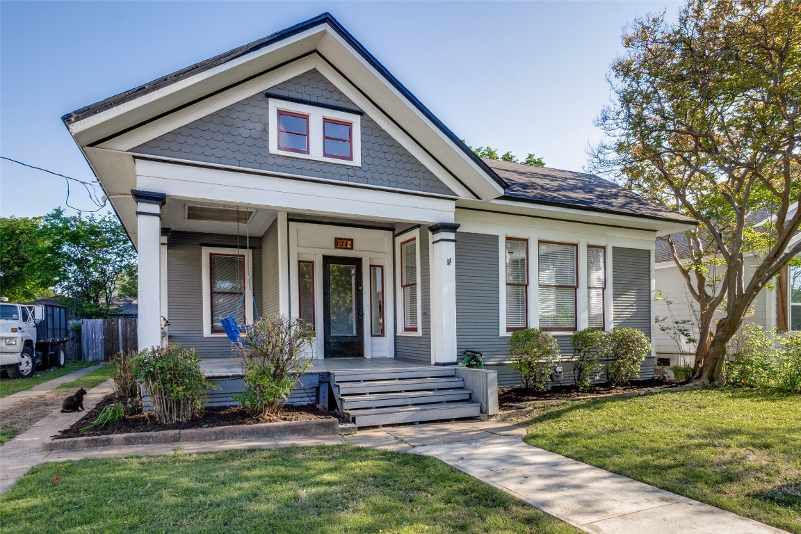 824 Melba Street Dallas TX 75208