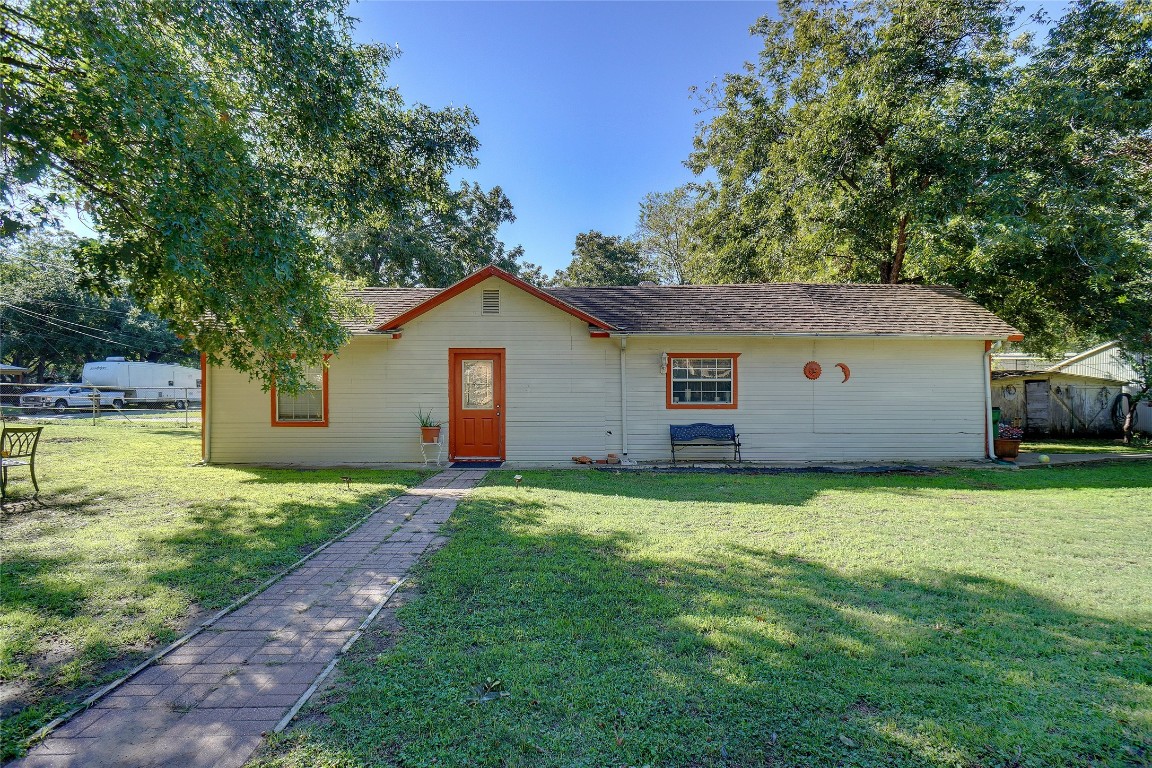 2501 Thomas Road Haltom City TX 76117