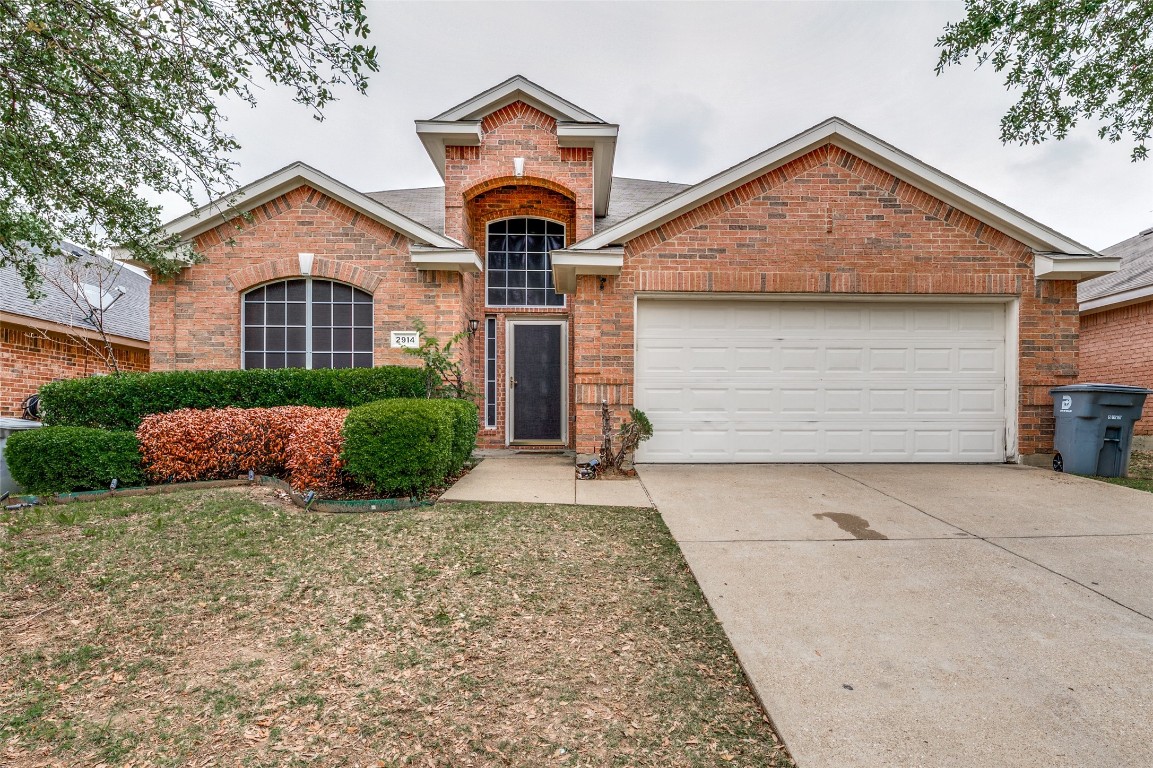 2914 Cowboy Drive Dallas TX 75237
