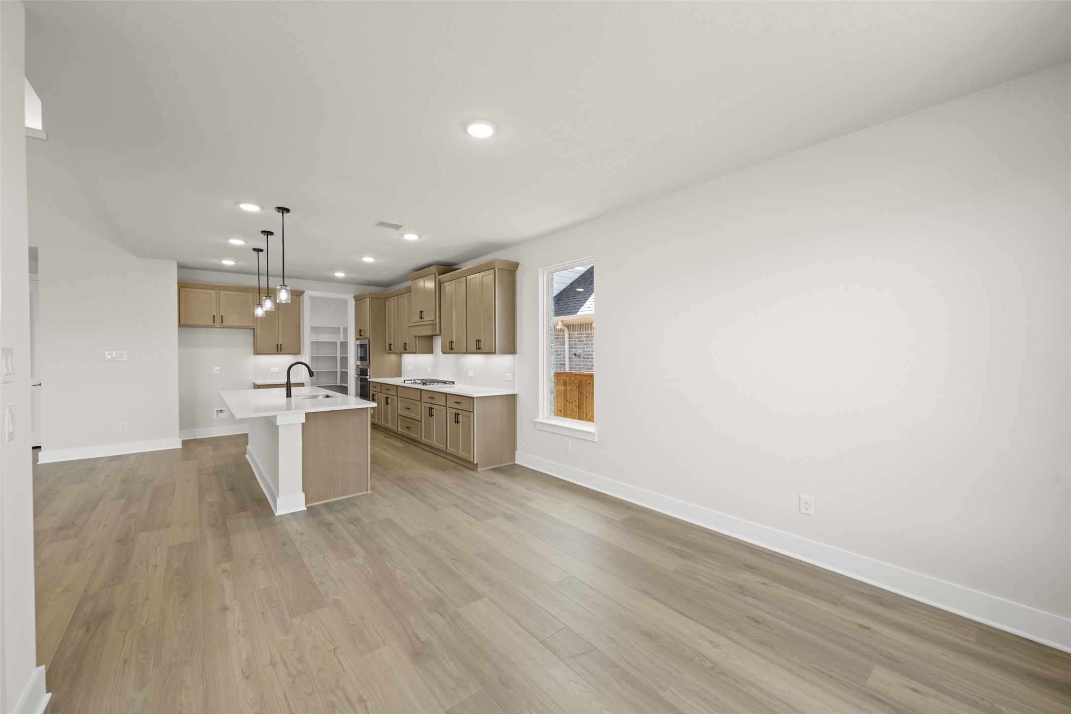 2409 Hitchford Midlothian TX 76065