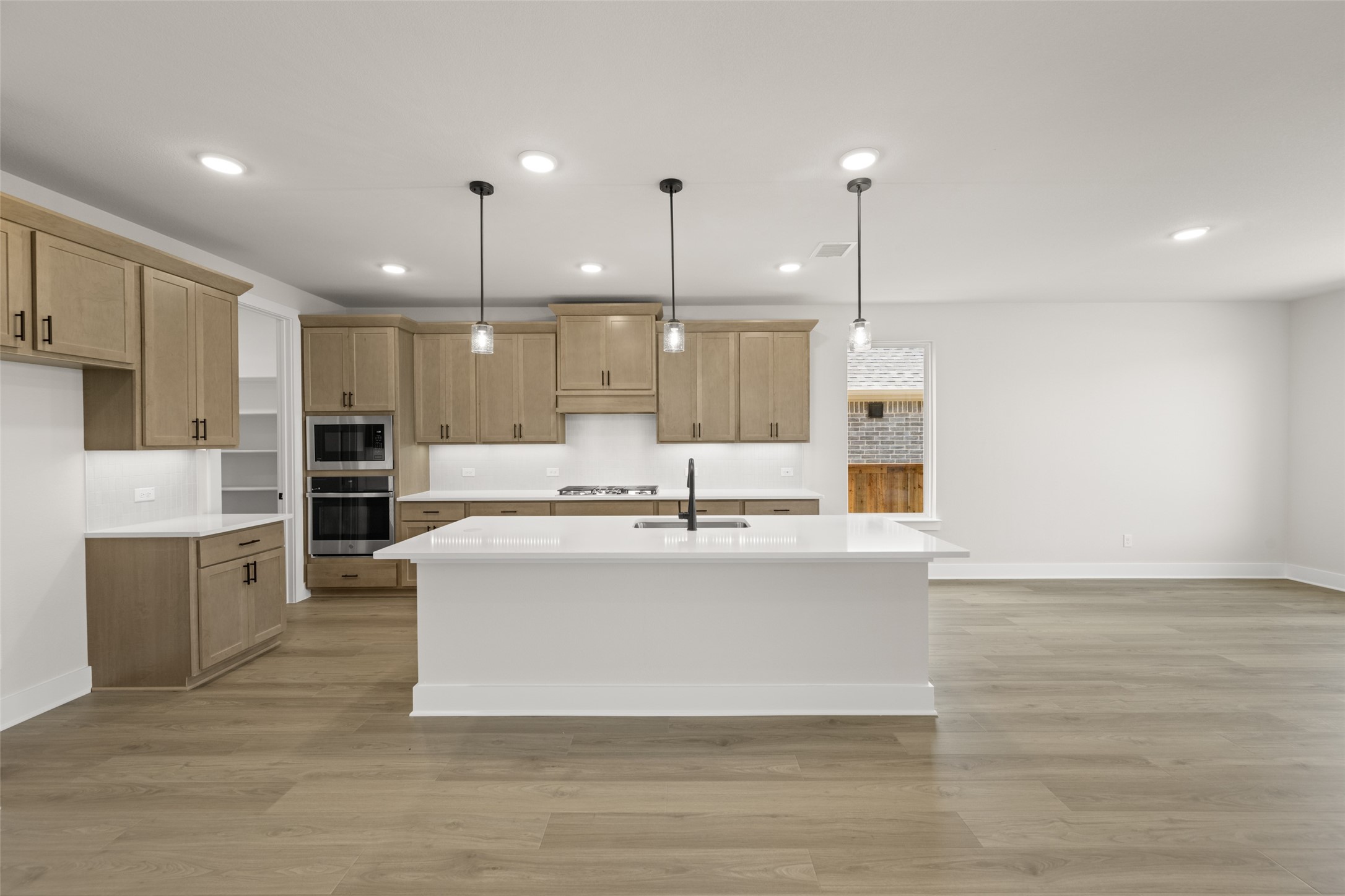 2409 Hitchford Midlothian TX 76065