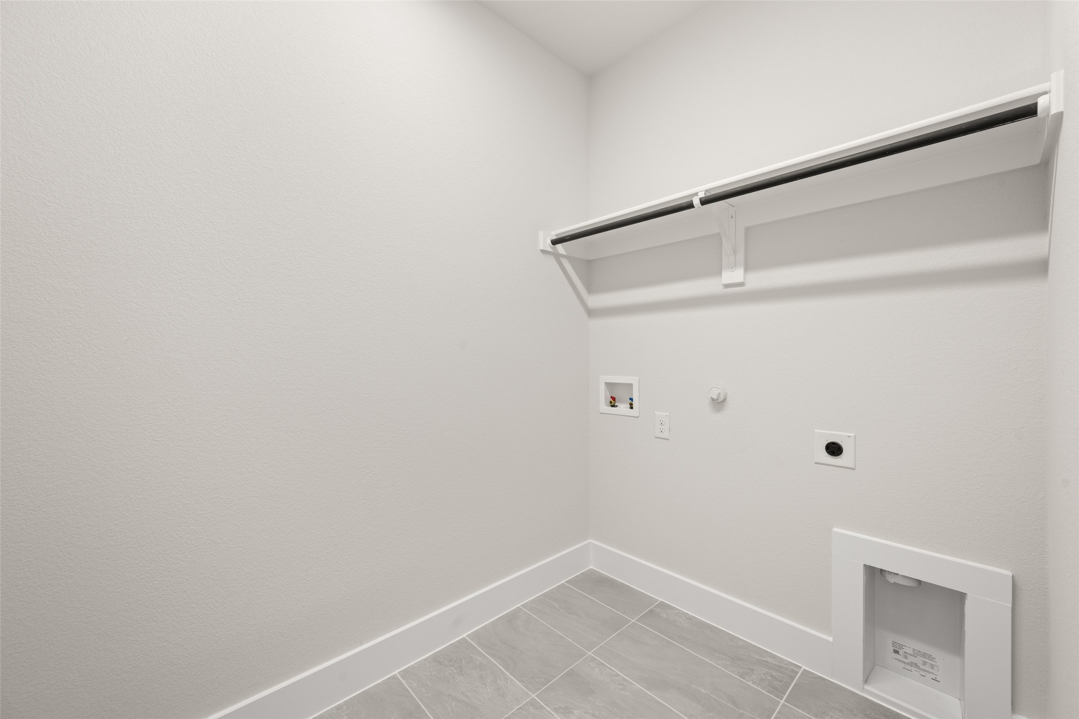 2409 Hitchford Midlothian TX 76065