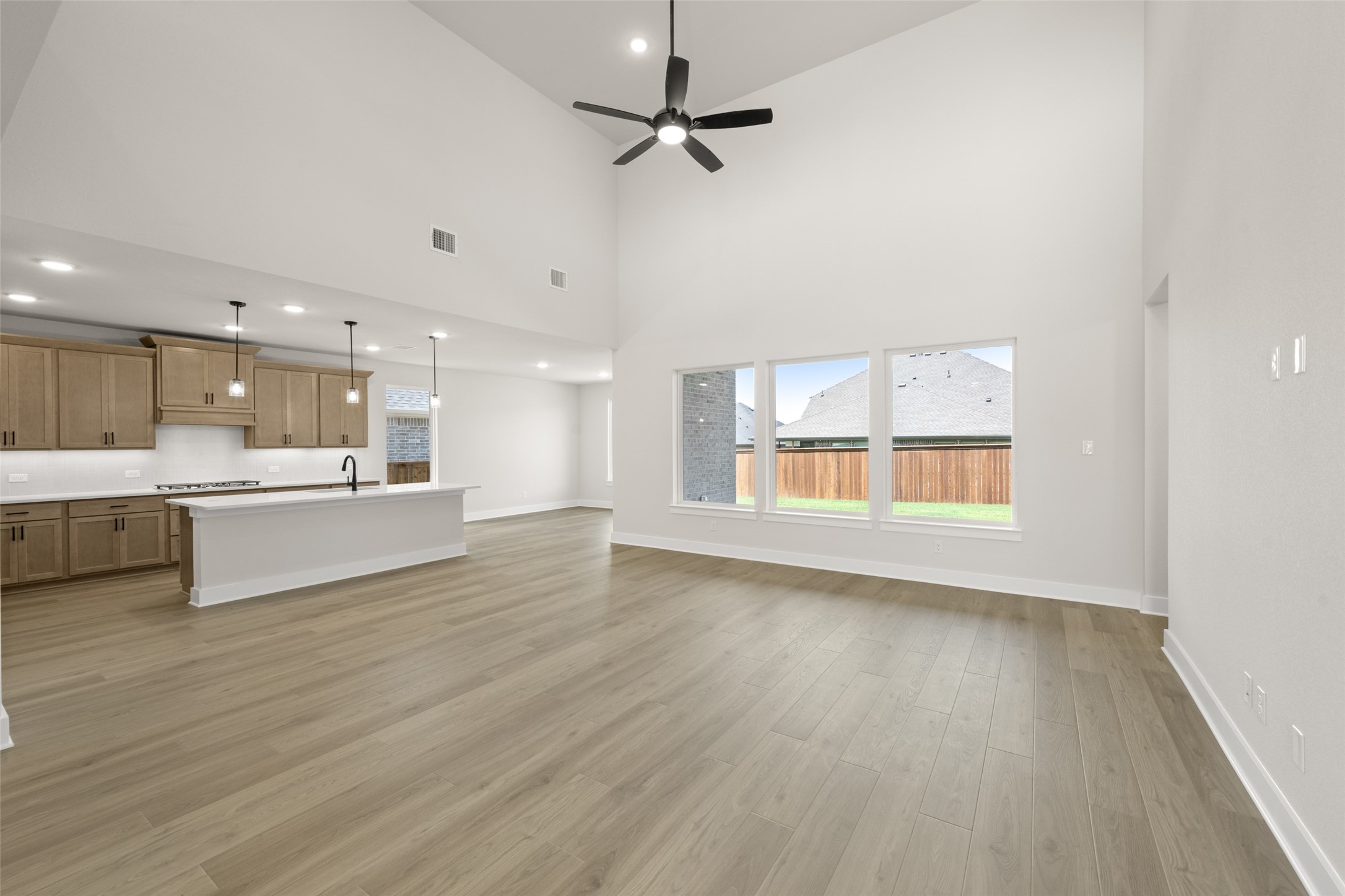 2409 Hitchford Midlothian TX 76065