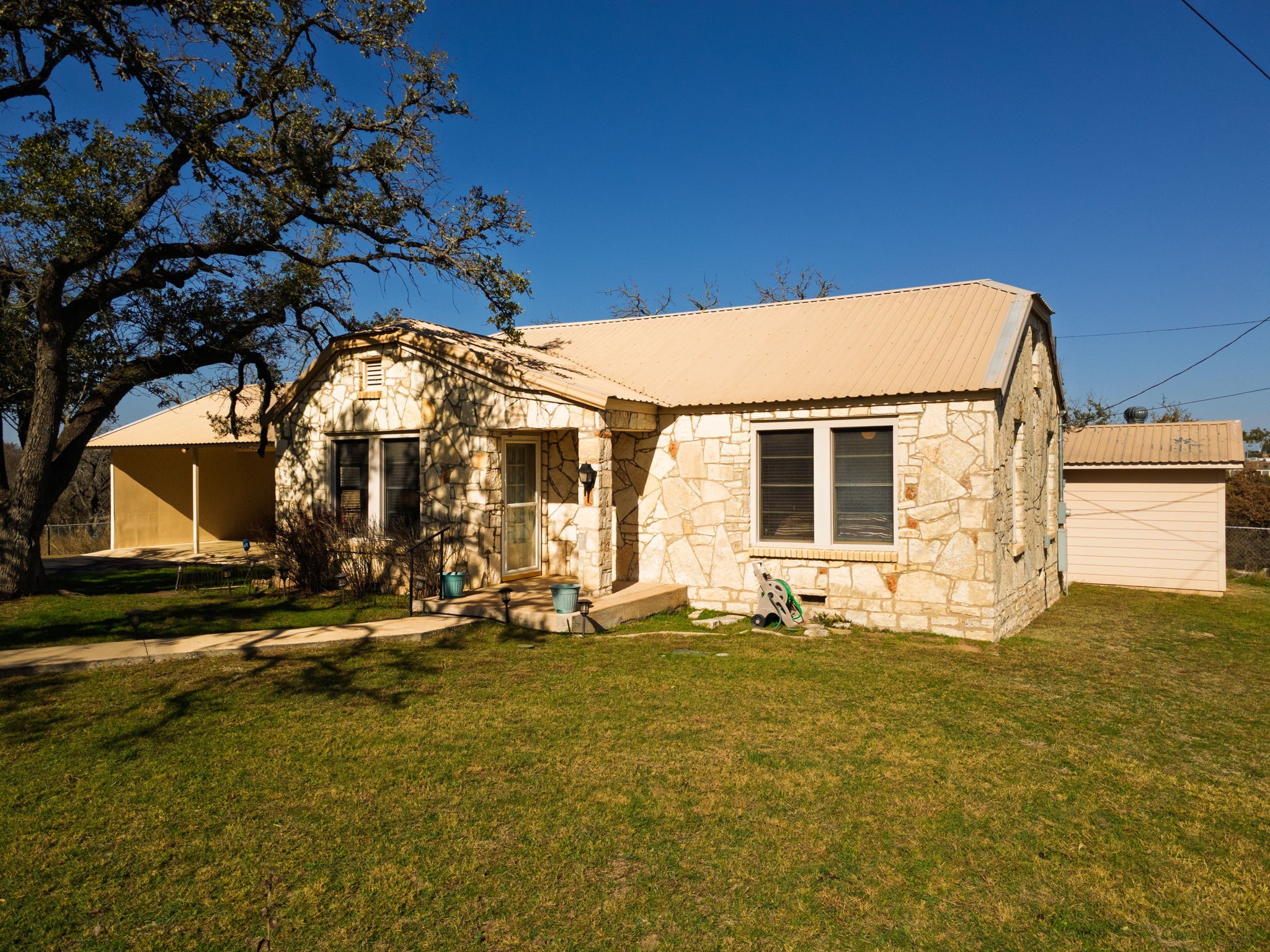 1003 N Ridge Street Lampasas TX 76550