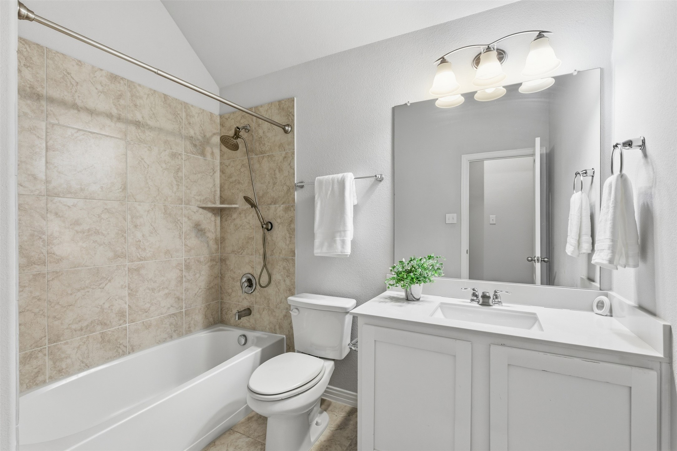 435 Letara Vista Drive Haslet TX 76052