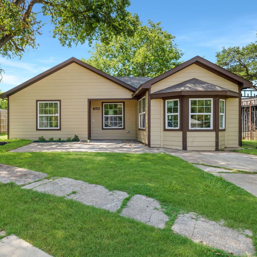 1608 Wynn Terrace Arlington TX 76010