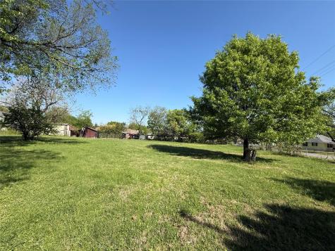 243 Walnut Street Wilmer TX 75172