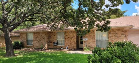 607 S Magnolia Street Aubrey TX 76227