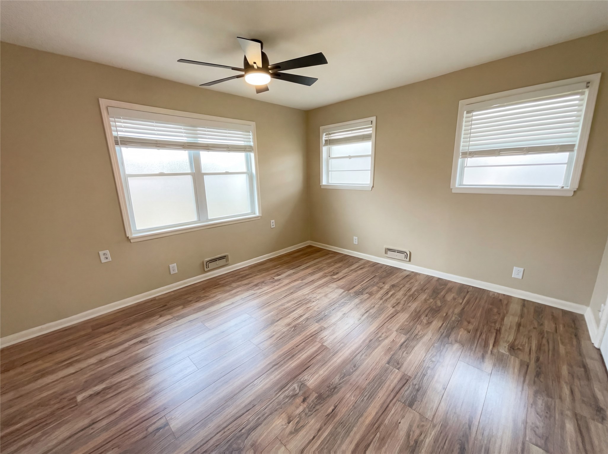 6817 Chickering Road Fort Worth TX 76116