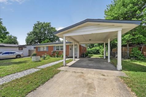 1403 Beacon Hill Drive Irving TX 75061