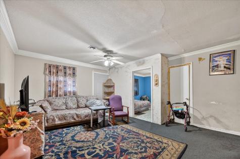 1403 Beacon Hill Drive Irving TX 75061