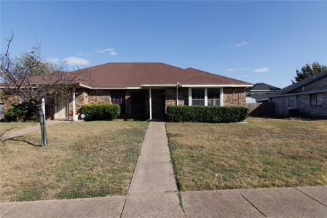 2910 Tanglewood Drive Lancaster TX 75134