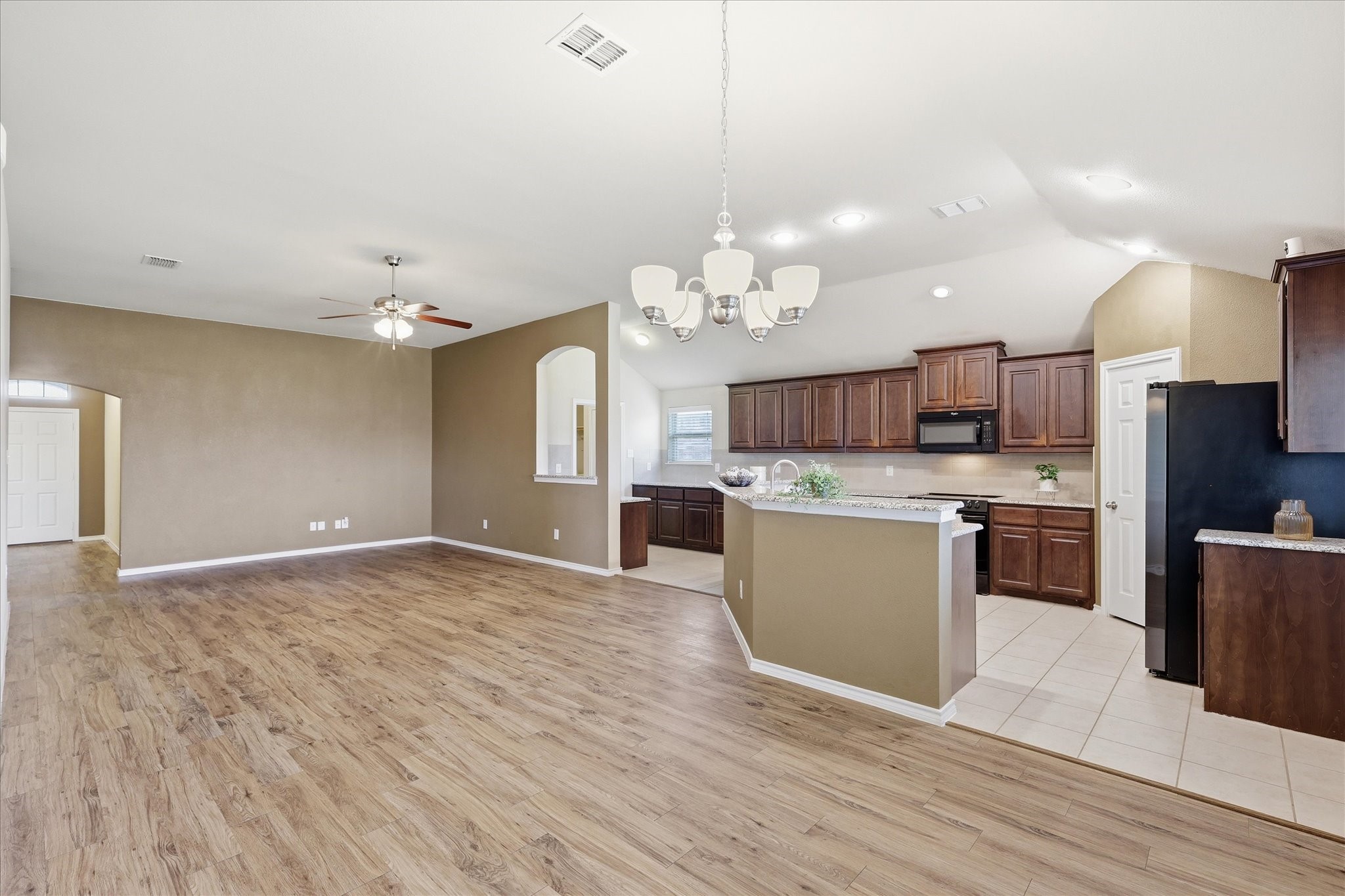 12000 Castleford Way Fort Worth TX 76036