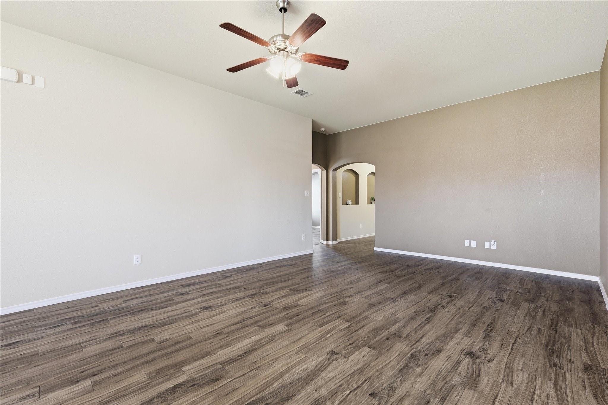 12000 Castleford Way Fort Worth TX 76036