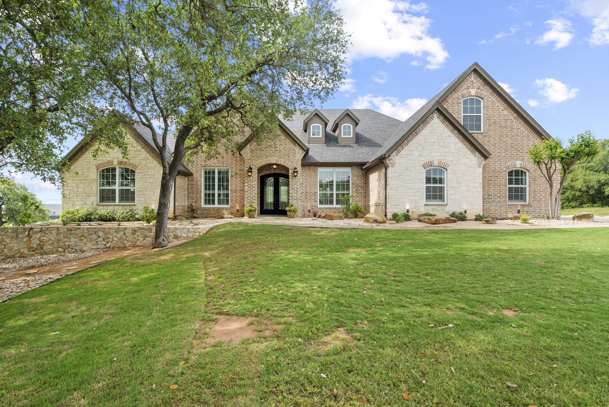 2103 Wills Way Drive Granbury TX 76049