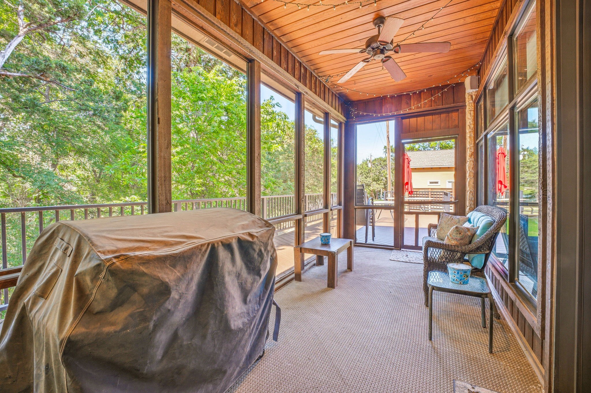 624 Williamsburg Court Granbury TX 76048