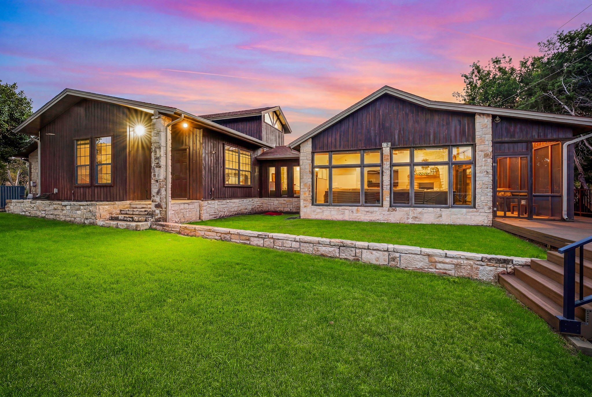 624 Williamsburg Court Granbury TX 76048