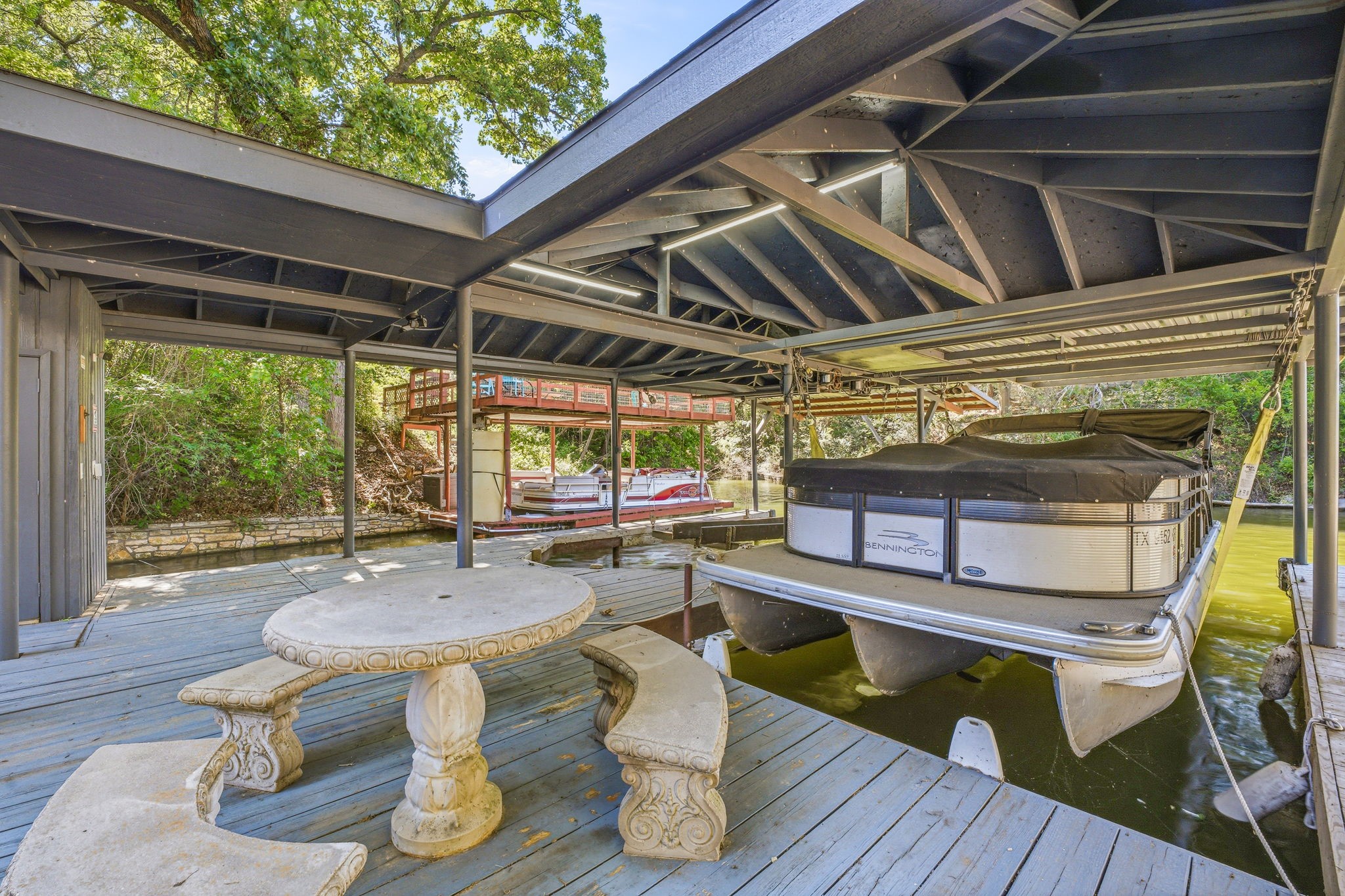 624 Williamsburg Court Granbury TX 76048