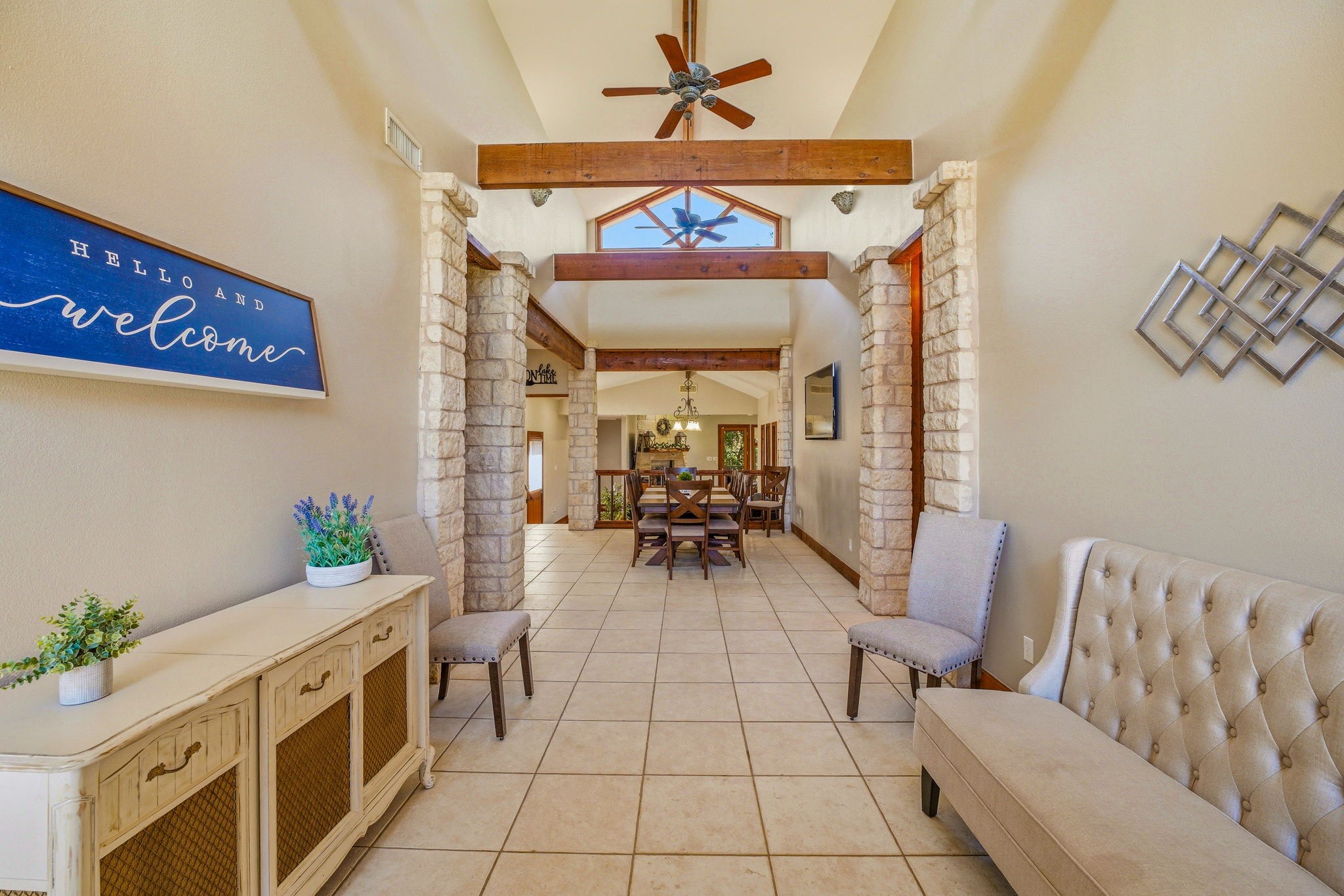 624 Williamsburg Court Granbury TX 76048