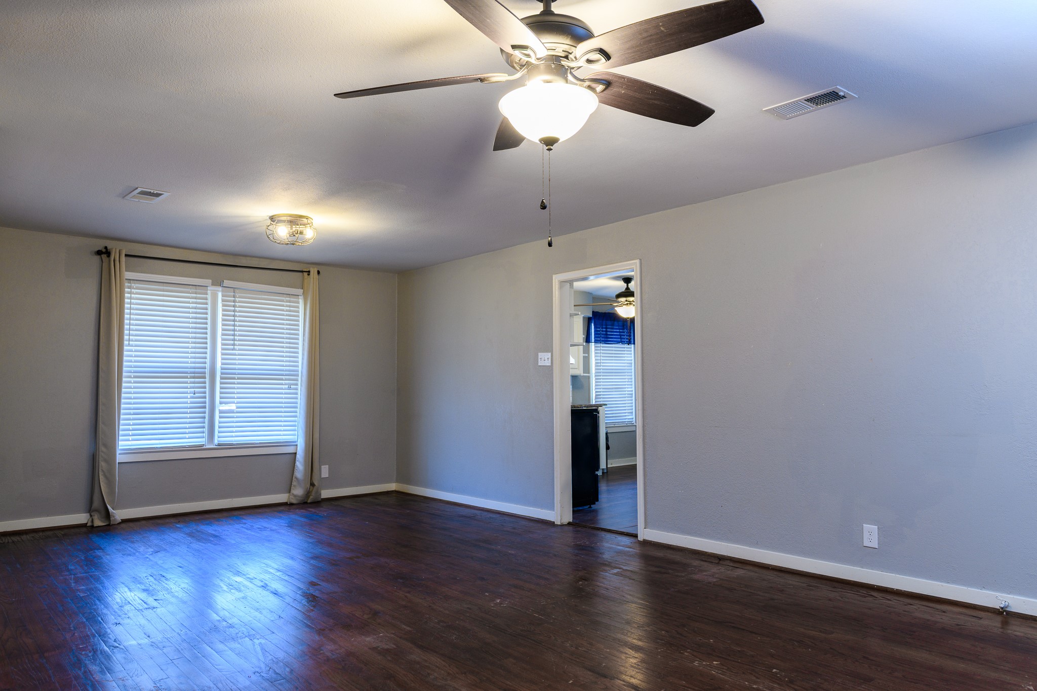 1500 S Scullin Avenue Denison TX 75020