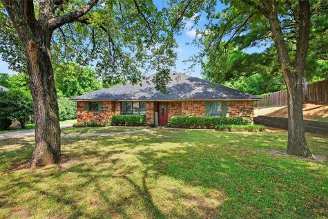 1109 W Belden Street Sherman TX 75092
