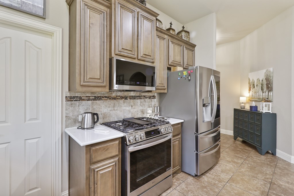 280 Armstrong Lane Lavon TX 75166