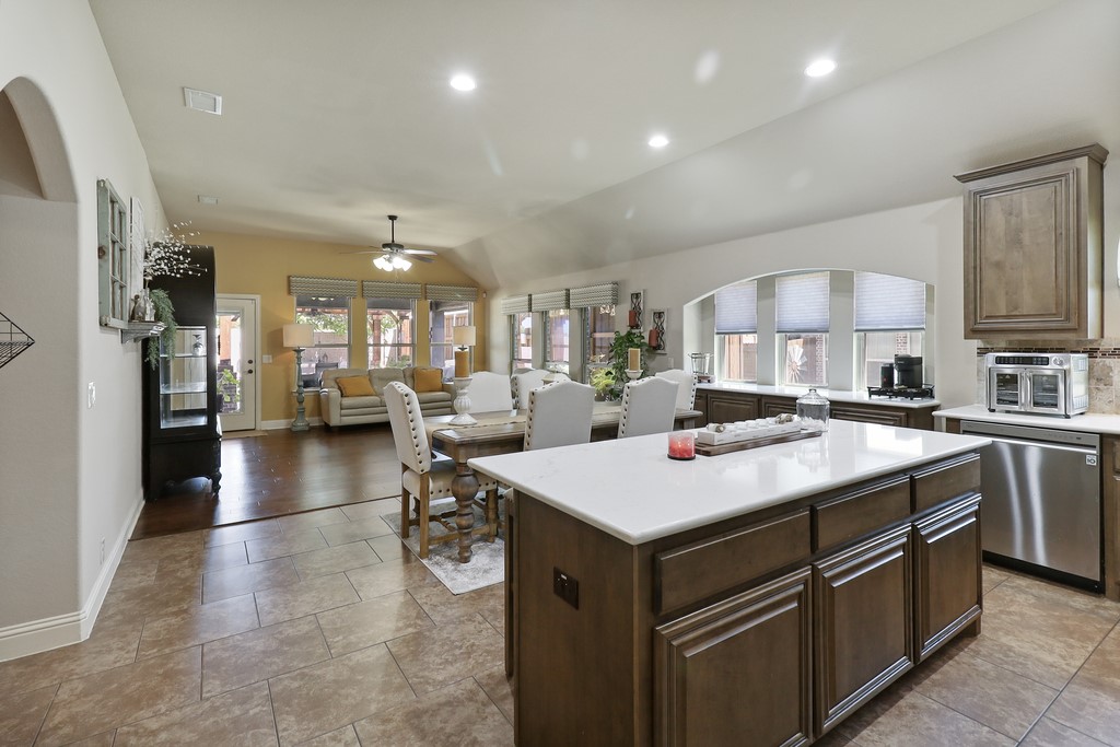 280 Armstrong Lane Lavon TX 75166