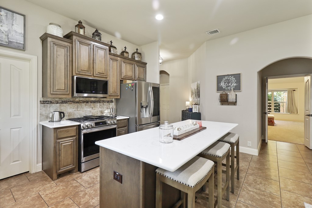 280 Armstrong Lane Lavon TX 75166
