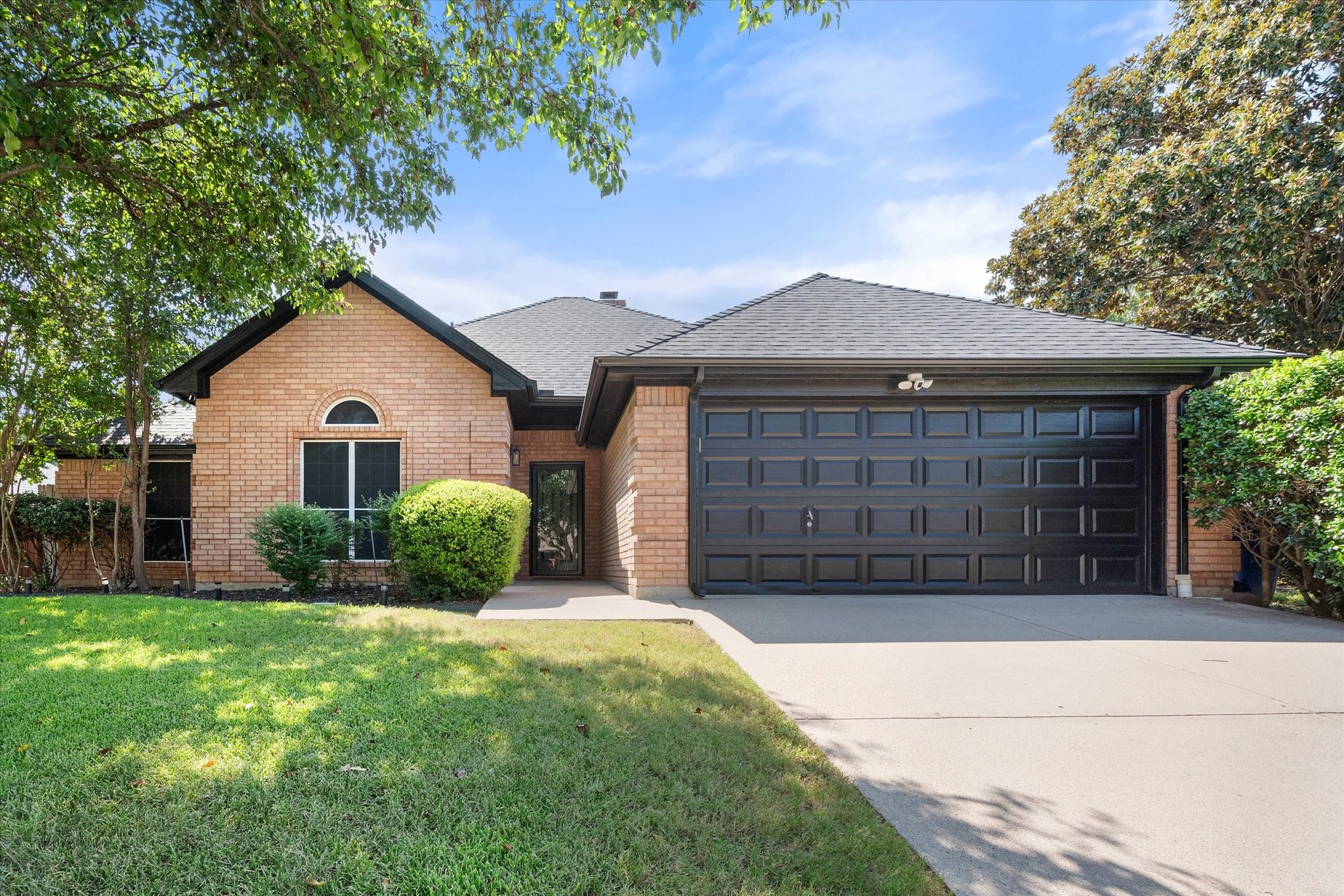 804 Twin Creek Drive Mansfield TX 76063