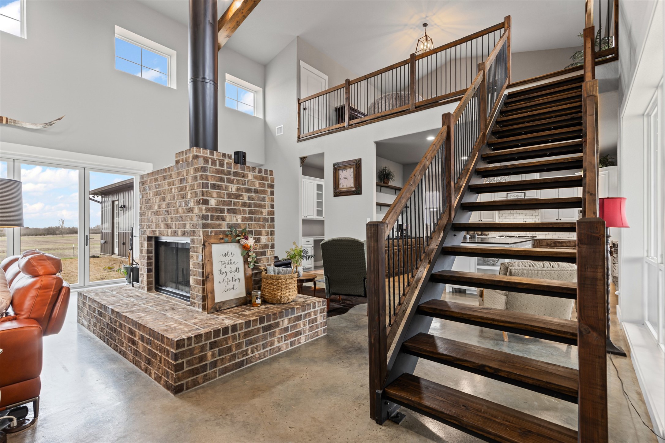 201 West Road Waxahachie TX 75165